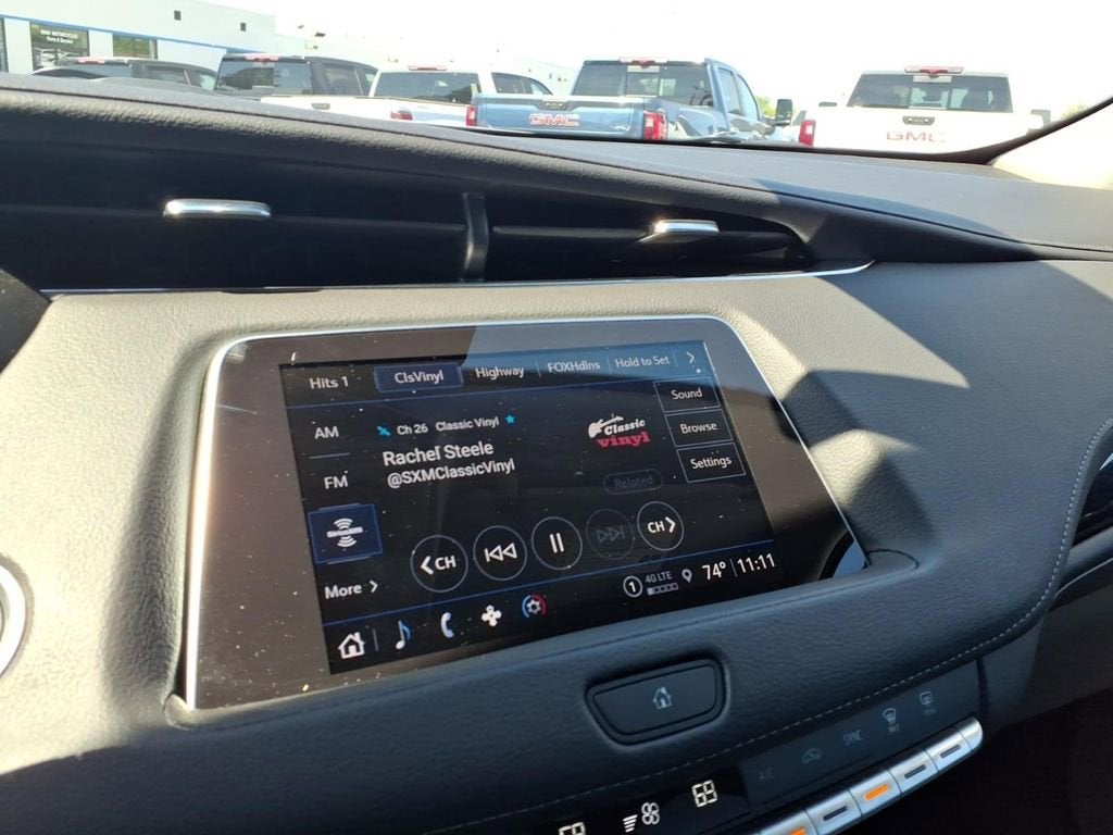 2023 Cadillac XT4 AWD Premium Luxury