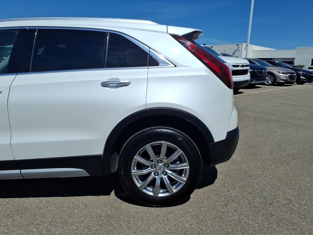 2023 Cadillac XT4 AWD Premium Luxury
