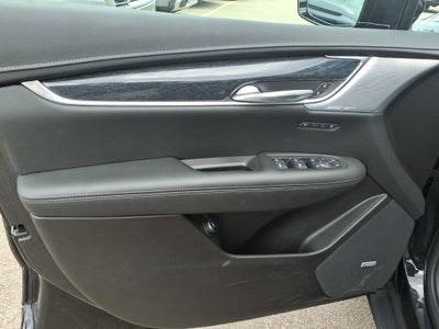 2023 Cadillac XT5 Base