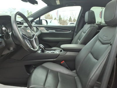 2023 Cadillac XT5 Base