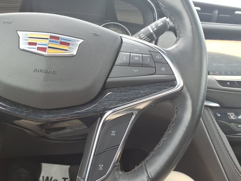 2023 Cadillac XT5 Base