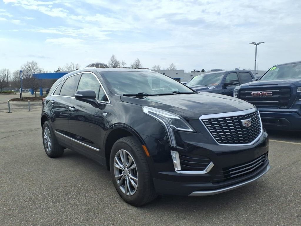 2023 Cadillac XT5 Base