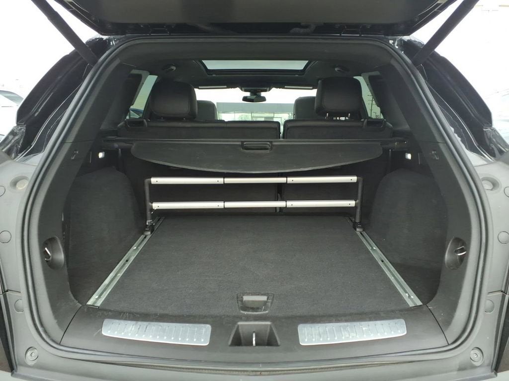 2023 Cadillac XT5 Base