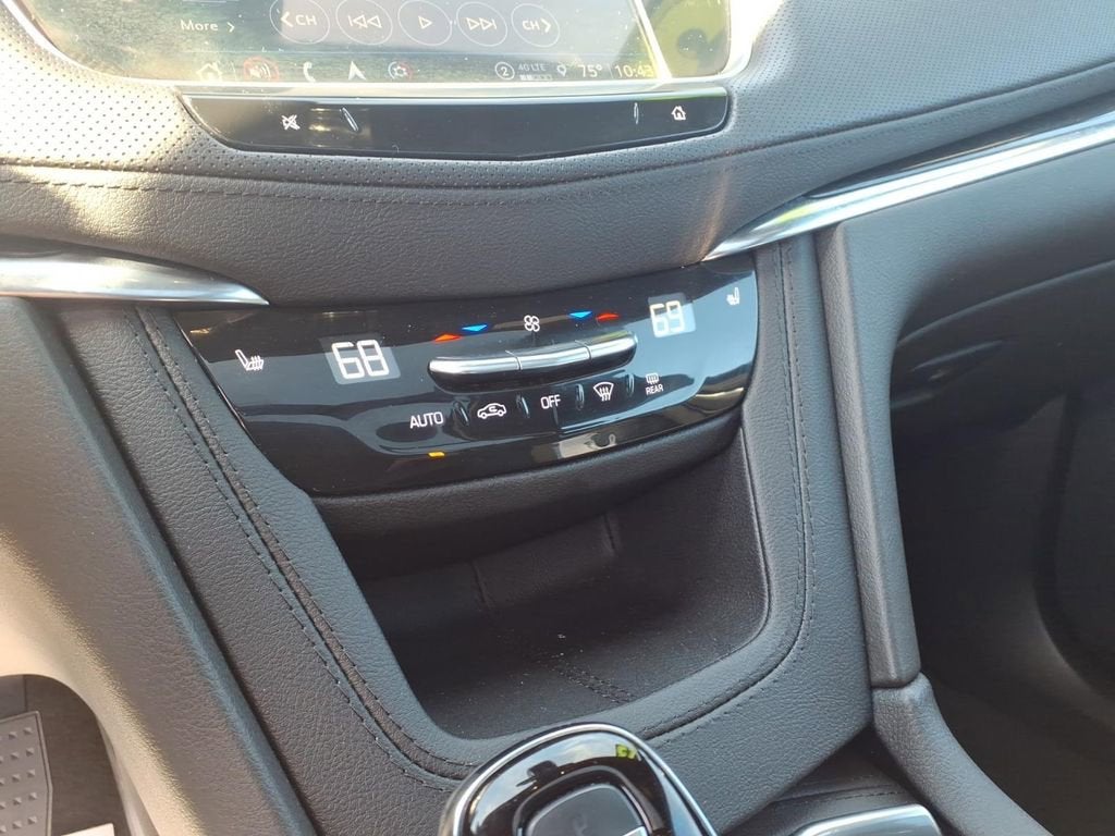 2023 Cadillac XT5 AWD Premium Luxury