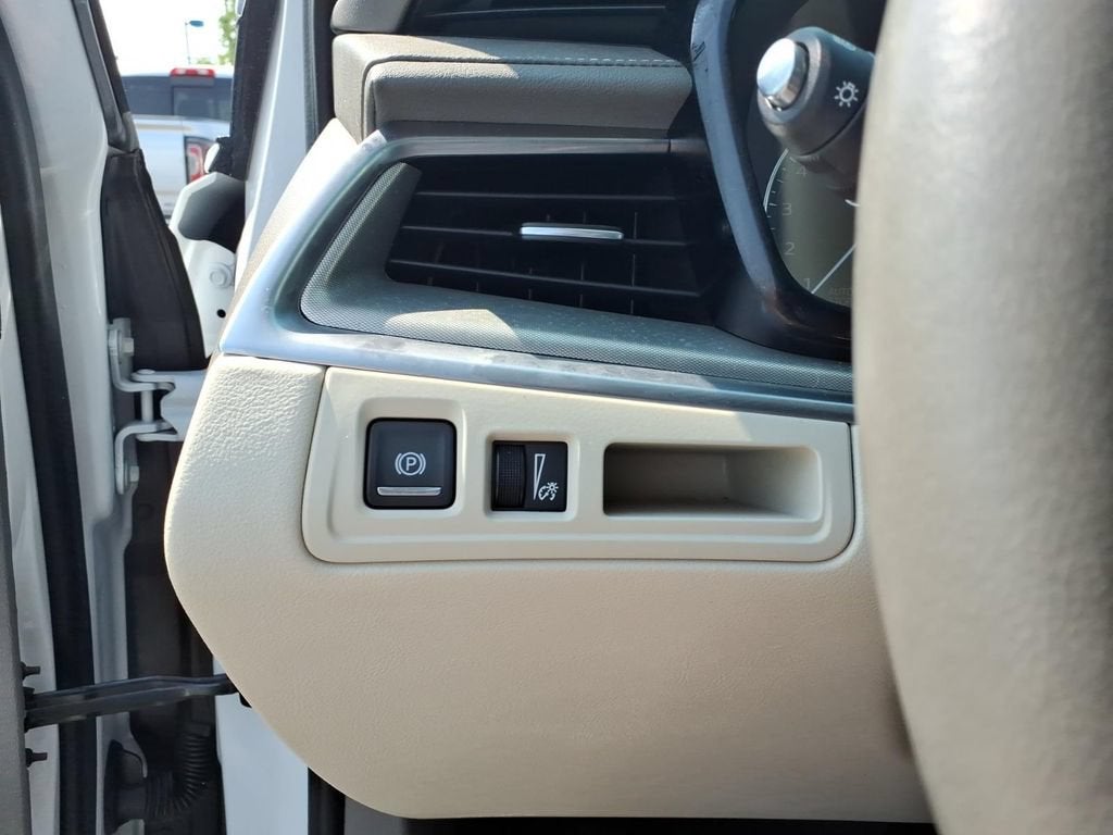 2024 Cadillac XT5 AWD Premium Luxury