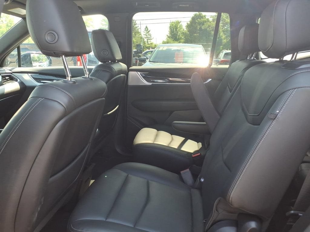 2024 Cadillac XT6 FWD Premium Luxury