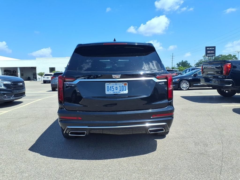 2024 Cadillac XT6 FWD Premium Luxury