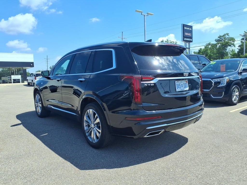 2024 Cadillac XT6 FWD Premium Luxury
