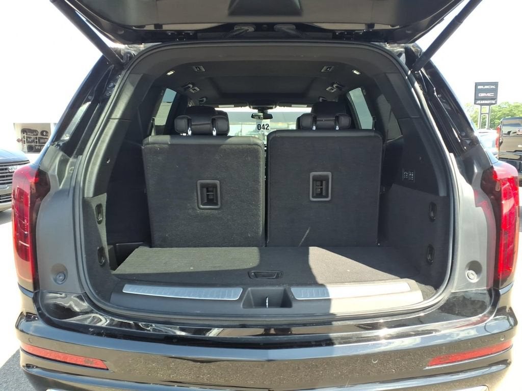 2024 Cadillac XT6 FWD Premium Luxury