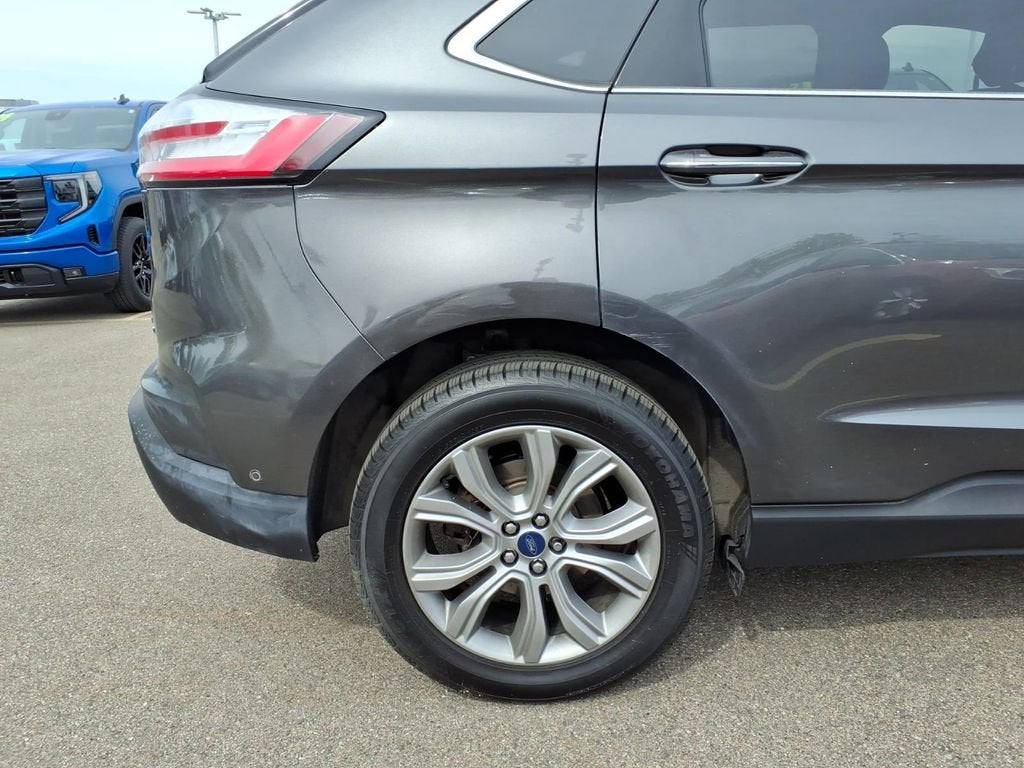 2019 Ford Edge Titanium