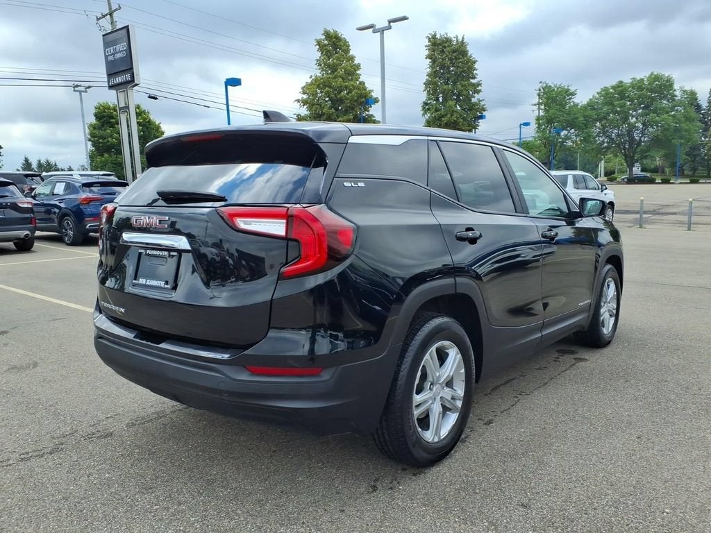 2023 GMC Terrain SLE