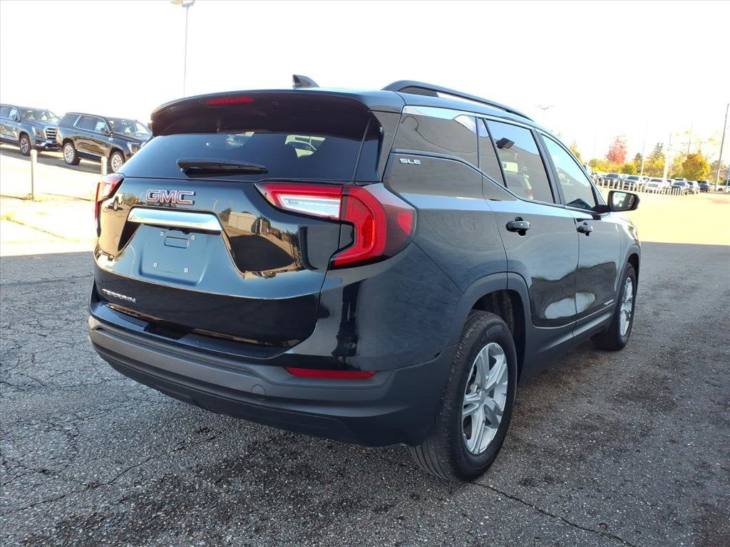 2022 GMC Terrain SLE