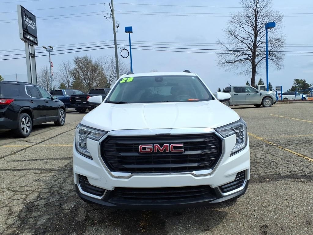 2023 GMC Terrain SLE