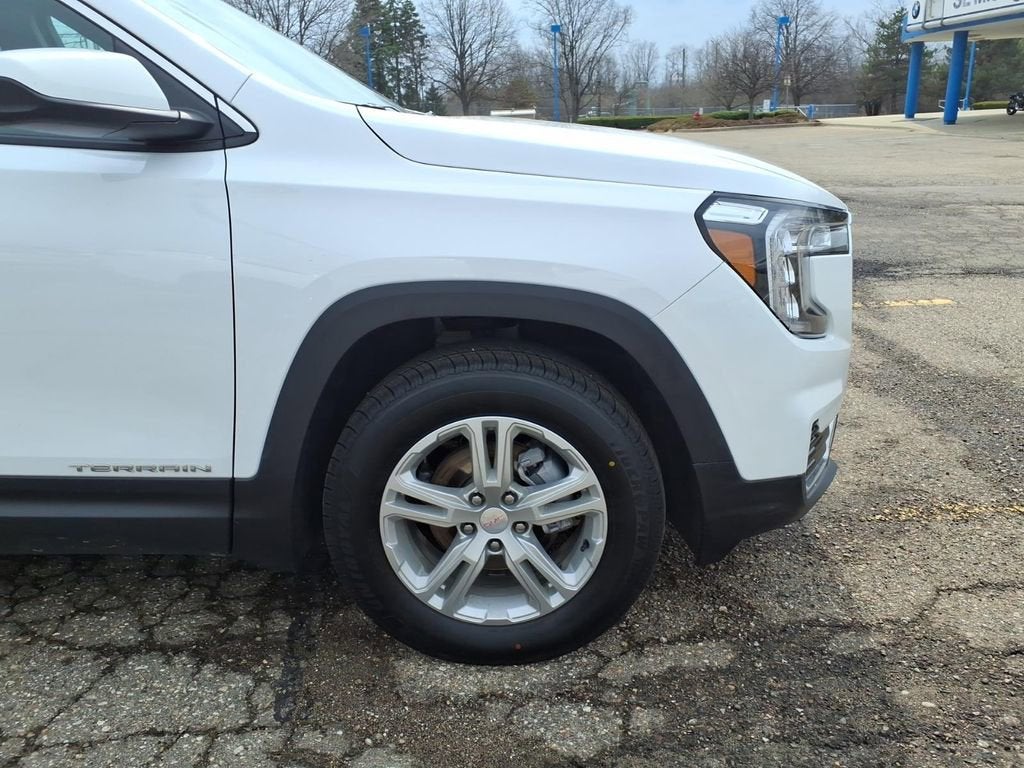 2023 GMC Terrain SLE