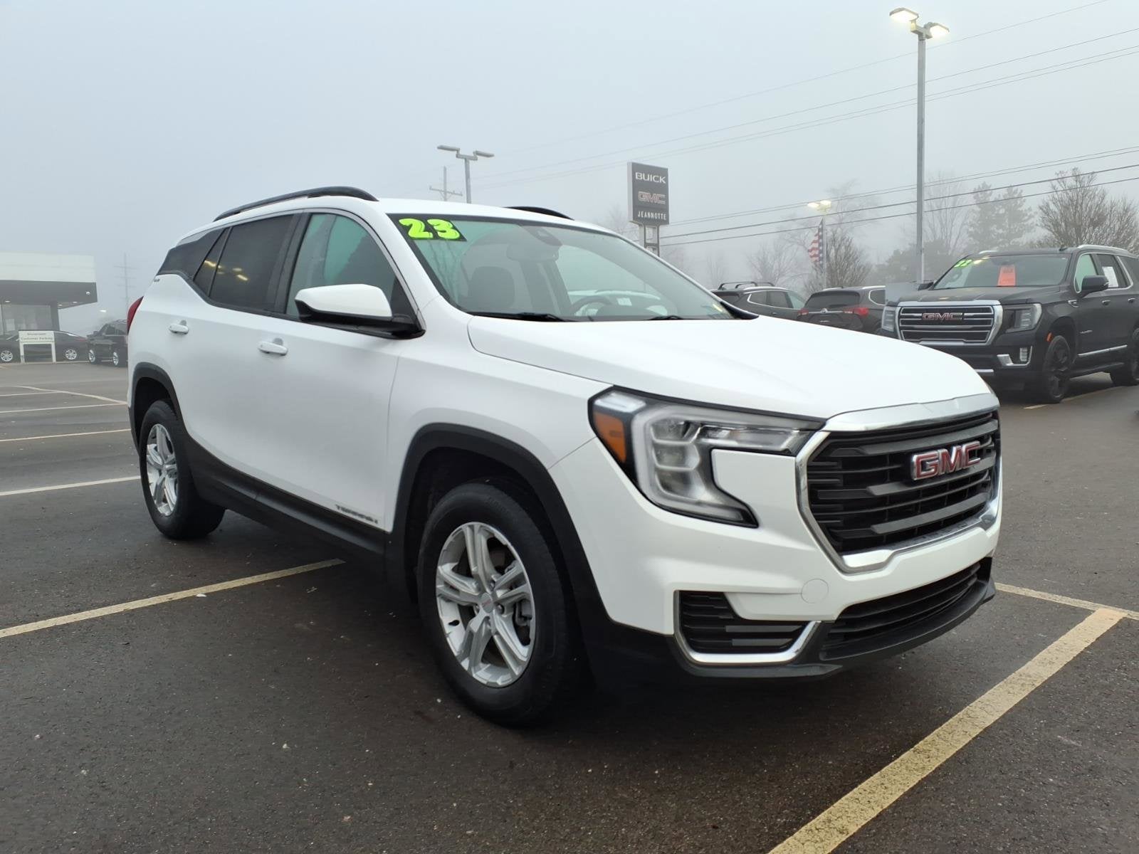 2023 GMC Terrain SLE