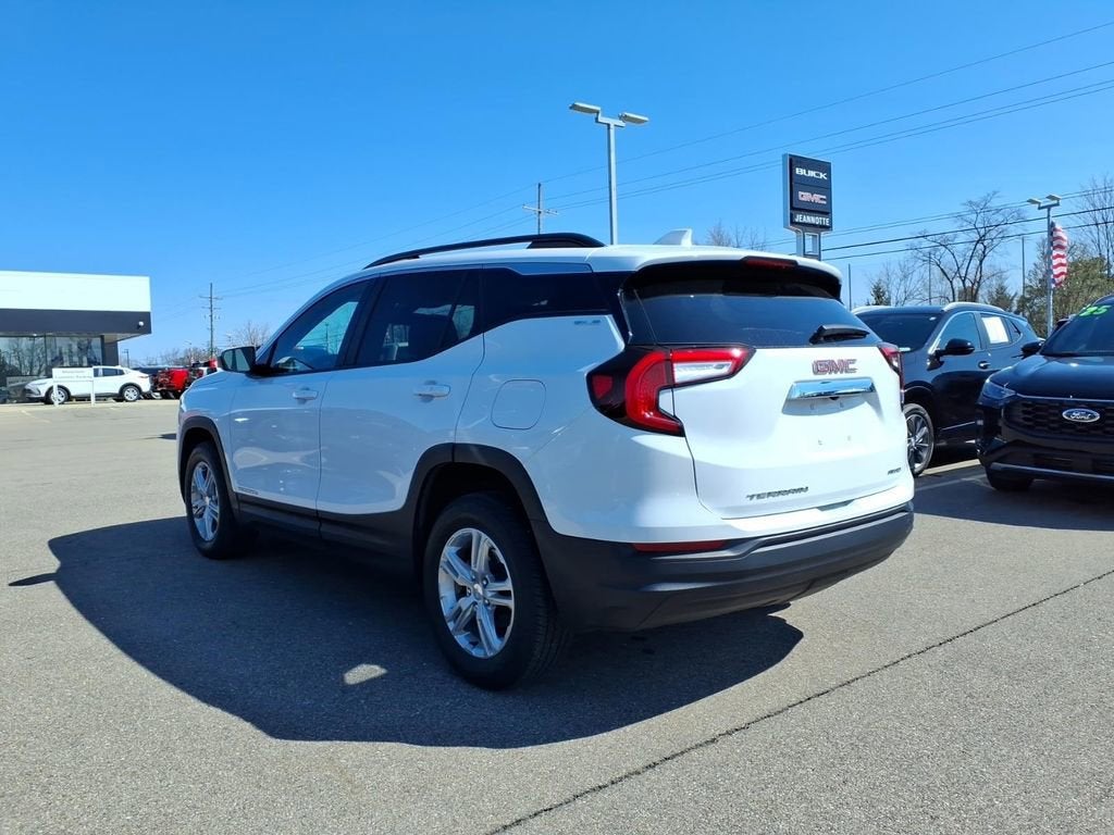 2023 GMC Terrain SLE