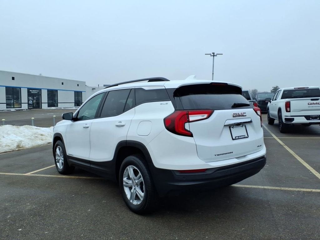 2022 GMC Terrain SLE