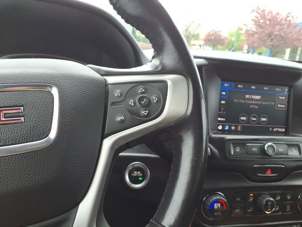 2020 GMC Terrain SLE