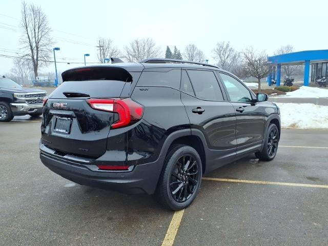 2023 GMC Terrain SLT