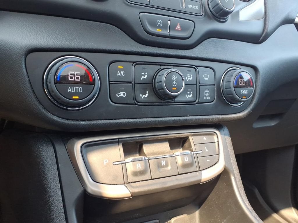 2023 GMC Terrain Denali