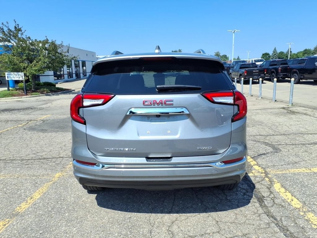 2023 GMC Terrain Denali