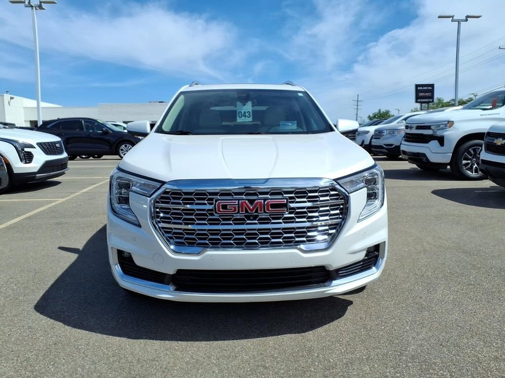 2023 GMC Terrain Denali
