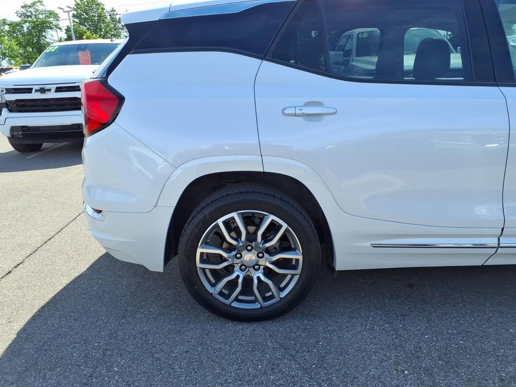 2023 GMC Terrain Denali