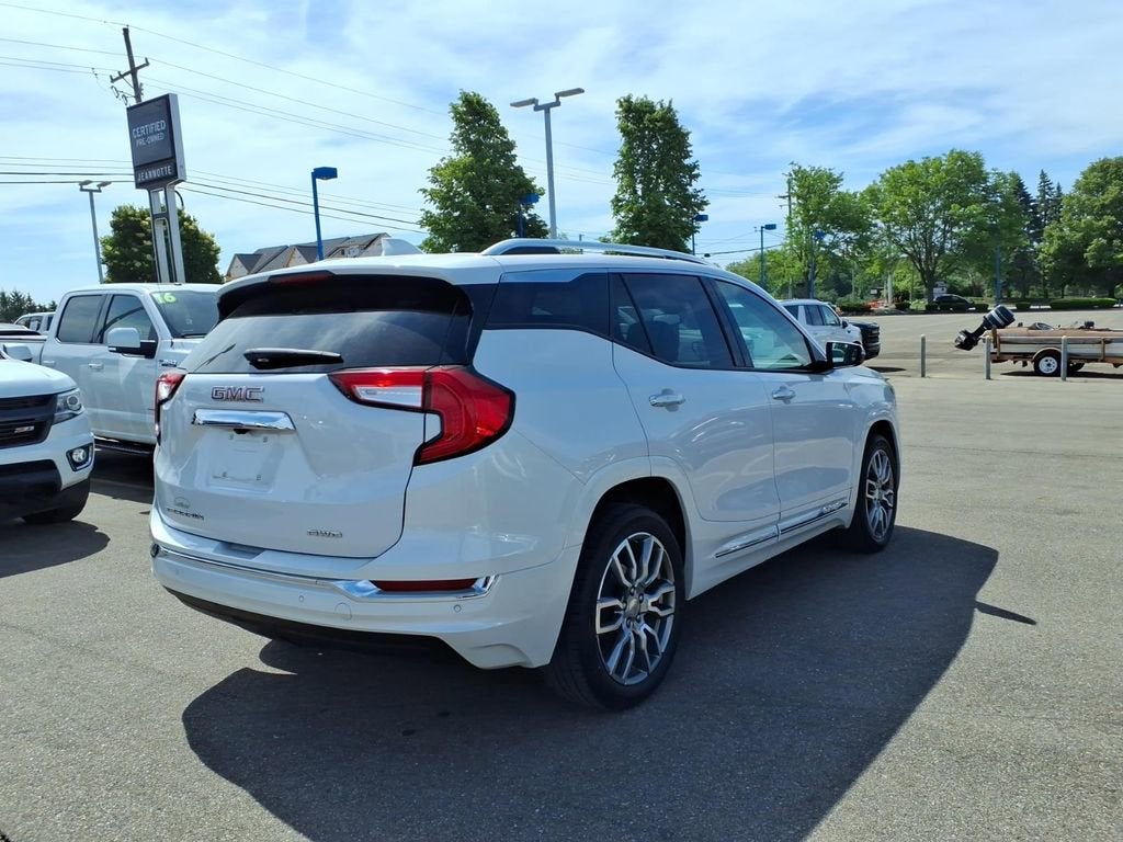 2023 GMC Terrain Denali