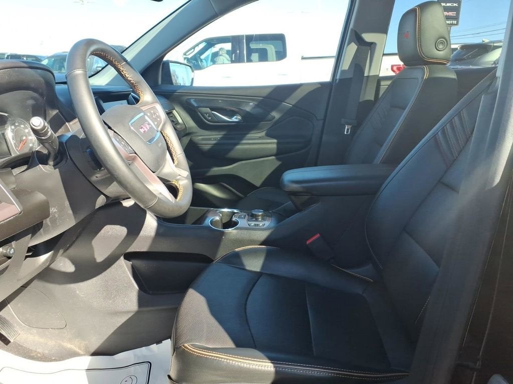 2023 GMC Terrain AT4