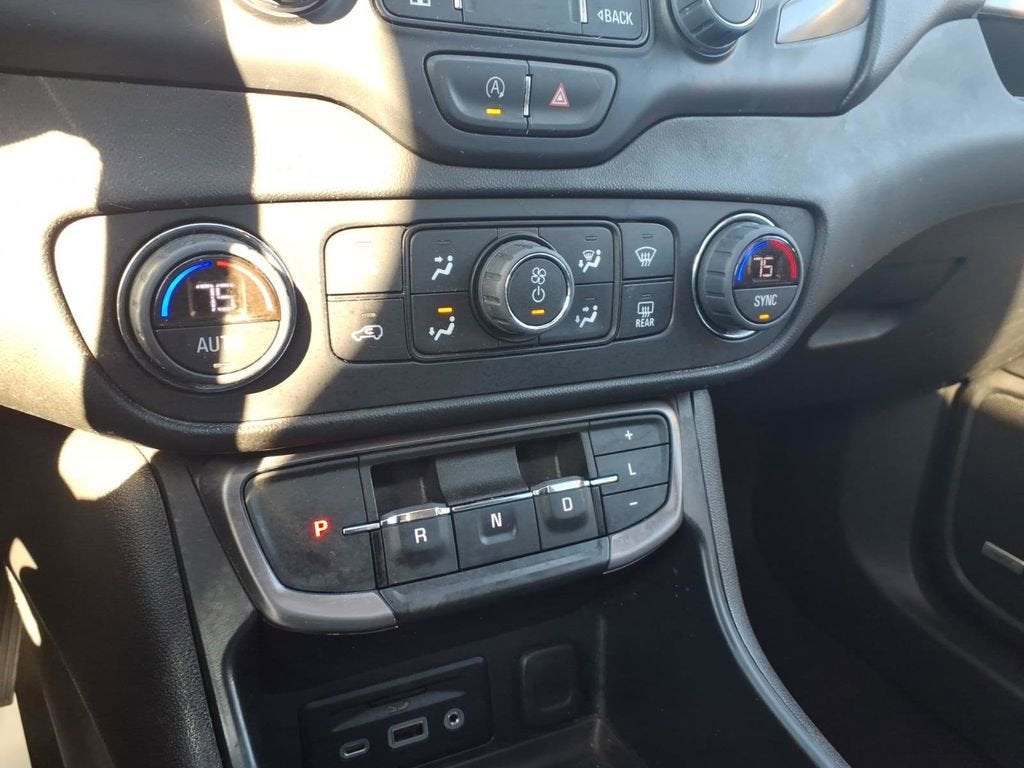 2023 GMC Terrain AT4