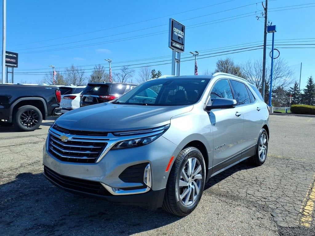 2023 Chevrolet Equinox Base