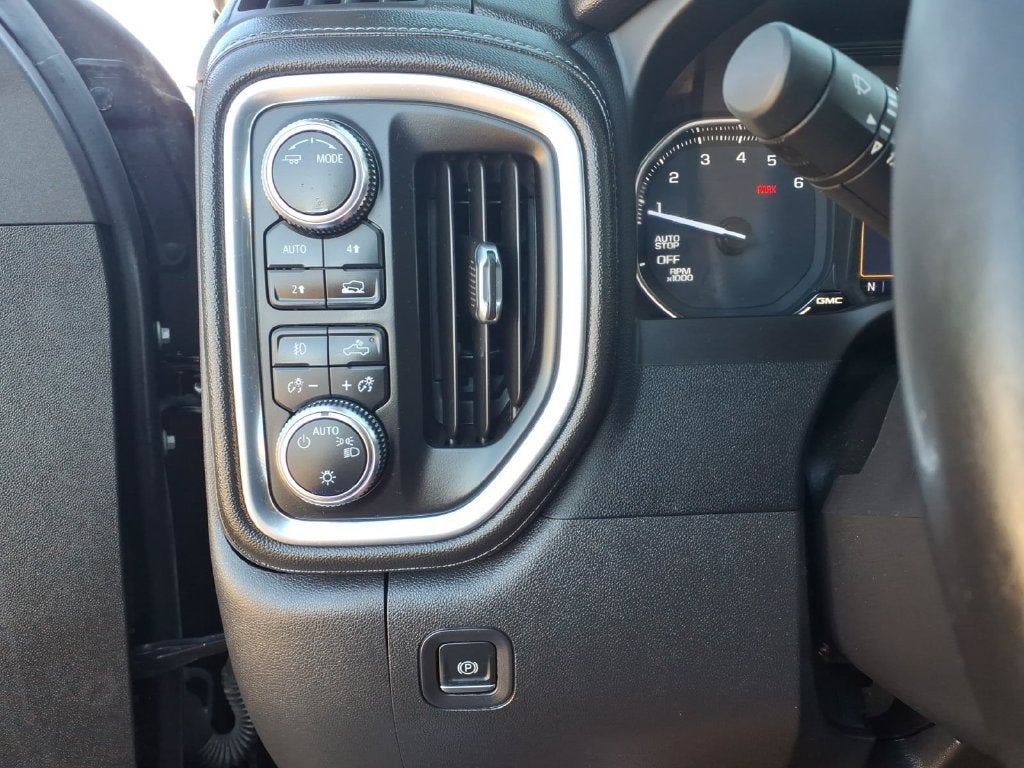 2022 GMC Sierra 1500 Limited Elevation