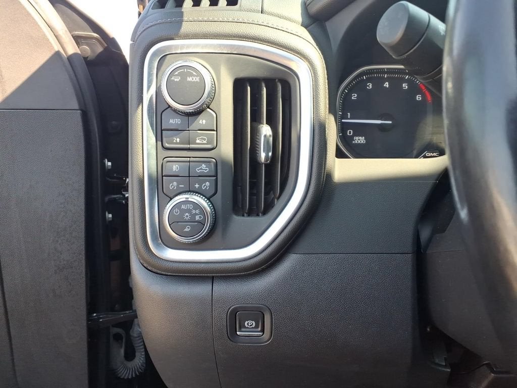 2022 GMC Sierra 1500 Limited SLT