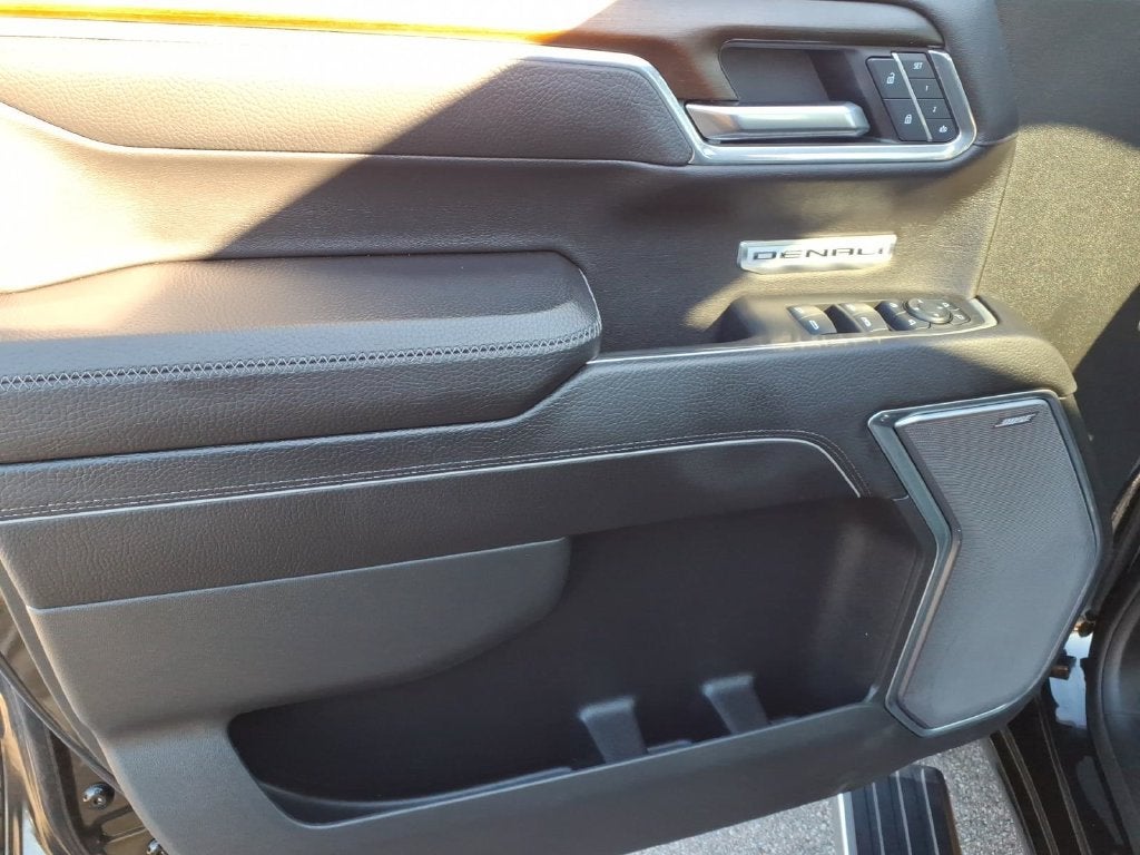 2025 GMC Sierra 1500 Denali - Photo 11