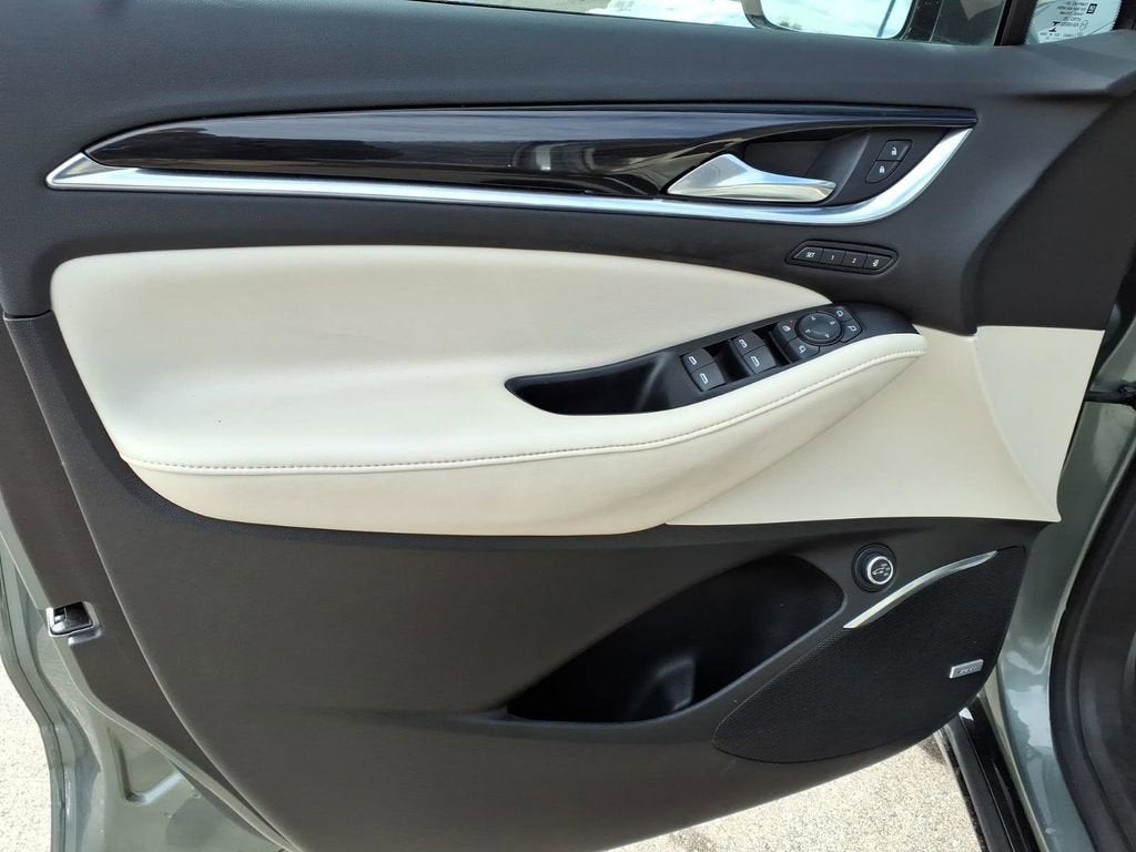 2022 Buick Enclave Premium