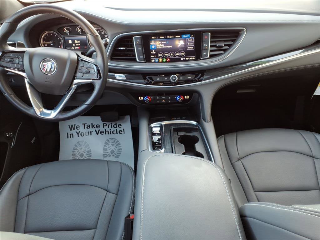 2024 Buick Enclave Essence