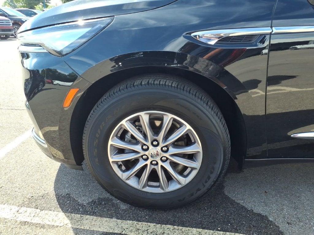 2024 Buick Enclave Essence