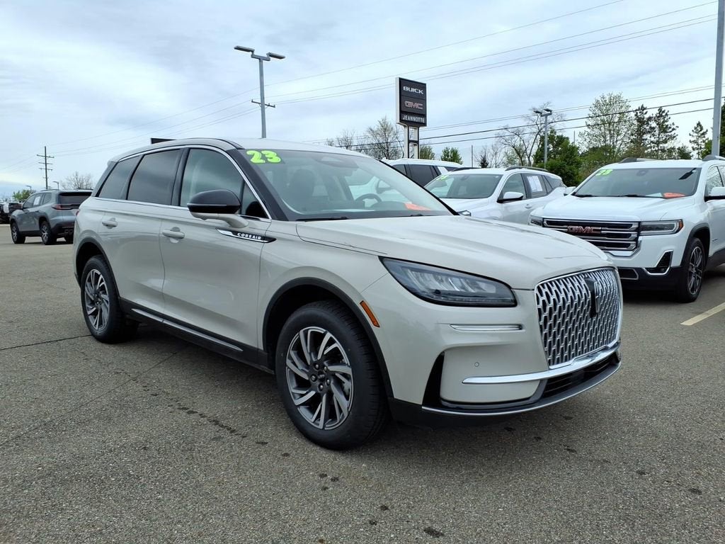 2023 Lincoln Corsair Standard
