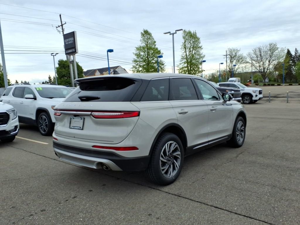 2023 Lincoln Corsair Standard
