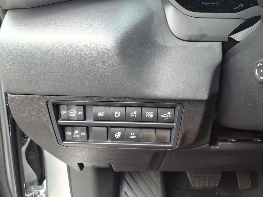 2025 Toyota Tundra Hybrid Platinum Hybrid