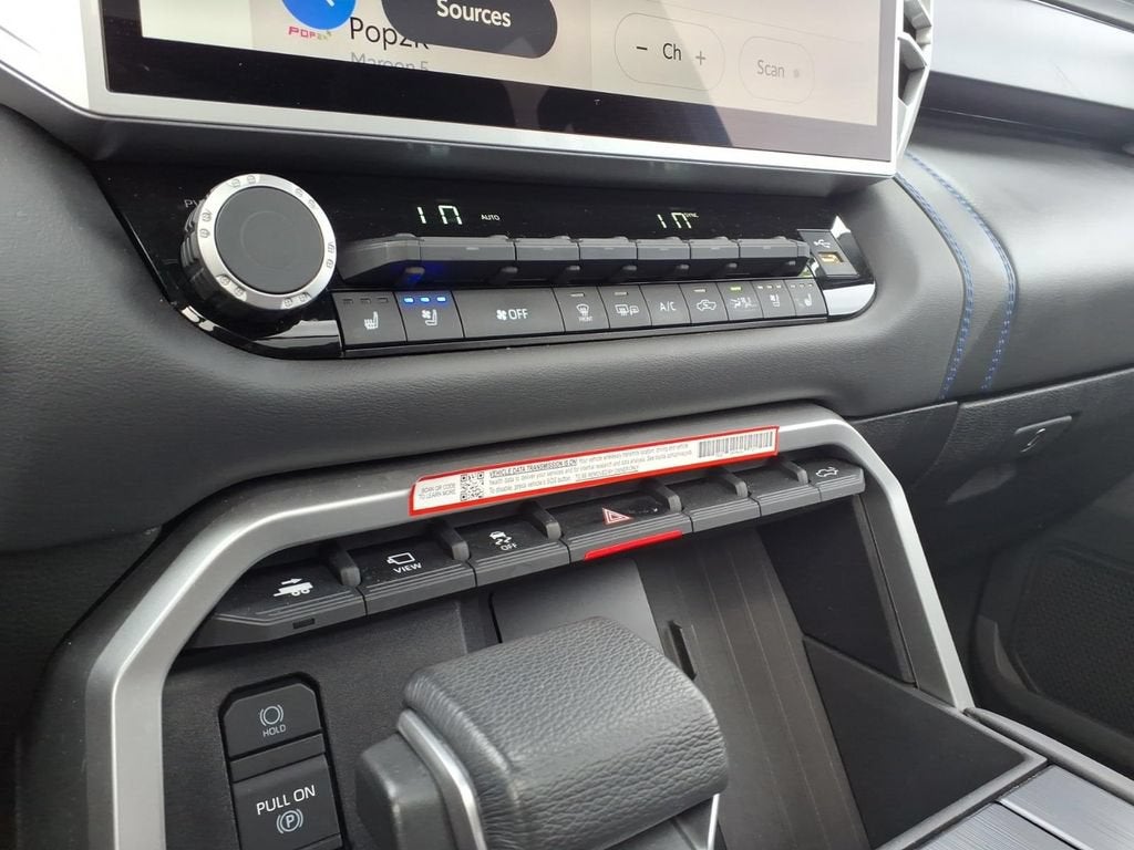 2025 Toyota Tundra Hybrid Platinum Hybrid