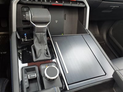 2025 Toyota Tundra Hybrid Platinum Hybrid