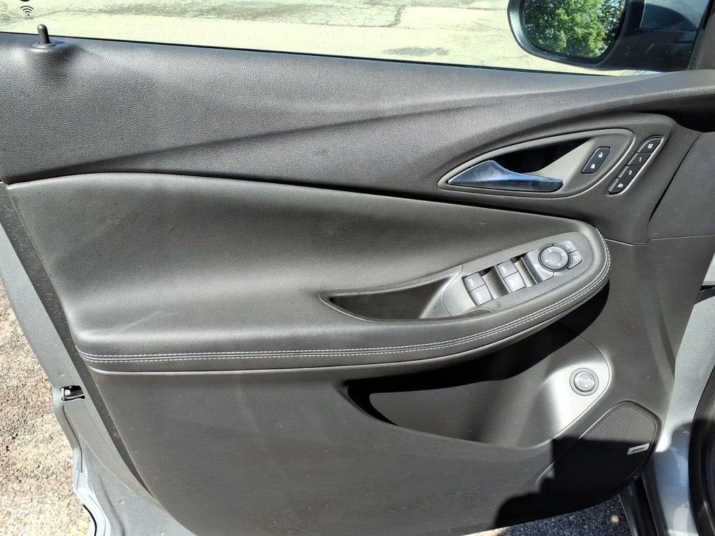 2024 Buick Encore GX Avenir