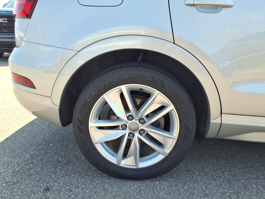 2016 Audi Q3 Premium Plus